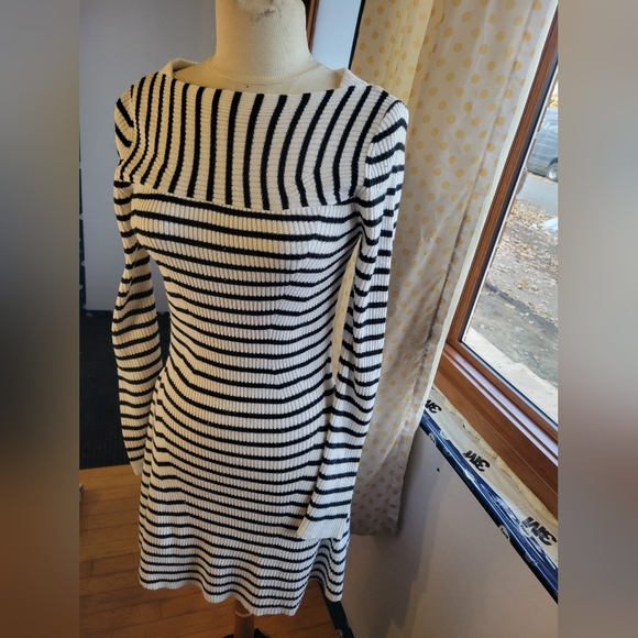 TWIK striped Knit long sleeved dress size medium boatneck knitwear - Picture 7 of 8